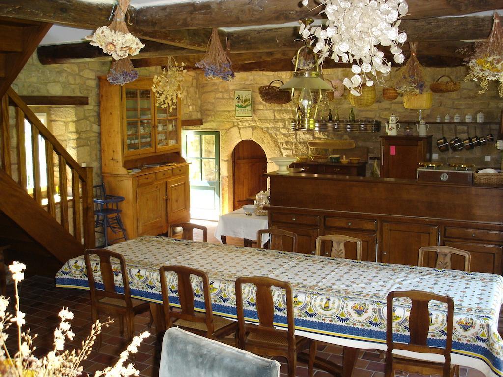 Les Chaumieres De Kerimel Bed & Breakfast Ploemel Exterior photo